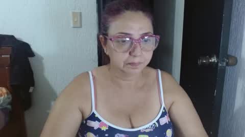 Lorena.. online show from 03/05/25, 02:03