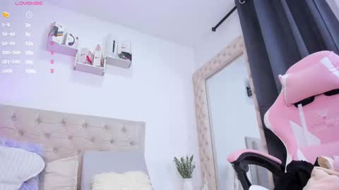 Lorena online show from 10/10/25, 11:31