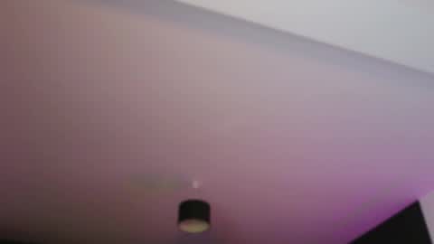 Amelia online show from 11/04/25, 08:19