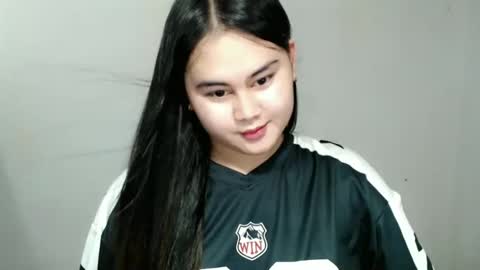 LOREN online show from 01/05/25, 01:47