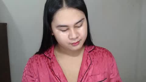LOREN online show from 01/11/25, 06:33