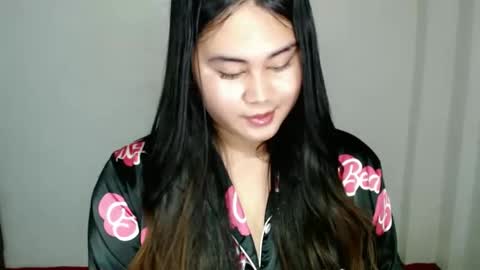 LOREN online show from 03/11/25, 05:02