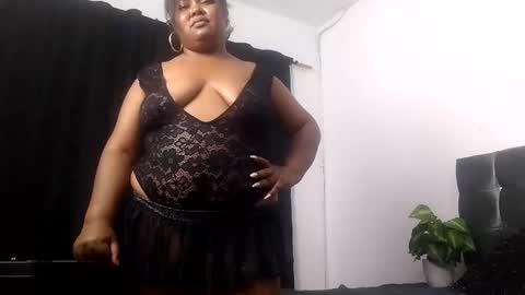 lorena online show from 12/15/24, 02:30