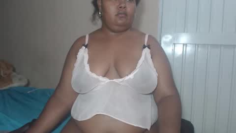 lorena online show from 09/19/25, 05:31