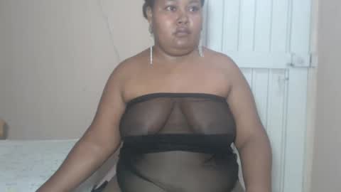 lorena online show from 09/23/25, 02:36