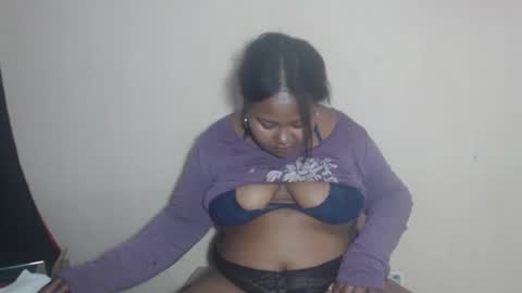 lorena online show from 10/25/25, 07:27