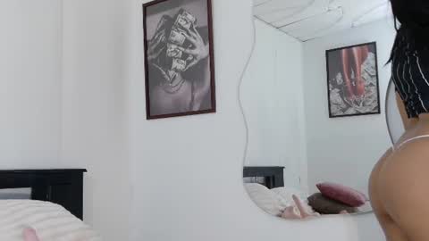 Loretahorny25 online show from 07/16/26, 01:50