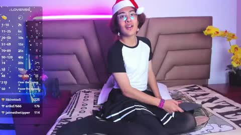 LorettMatthew online show from 12/17/24, 03:50