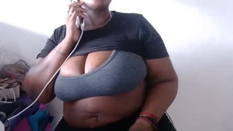 loretybighot online show from 12/06/24, 08:18