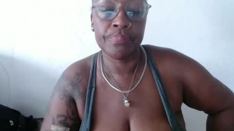 loretybighot online show from 02/02/25, 12:57