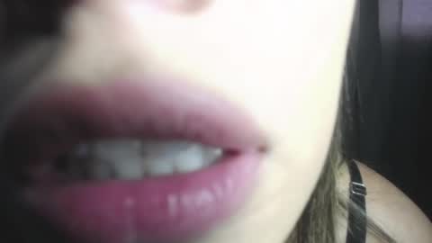 lorexxw online show from 06/05/26, 06:46