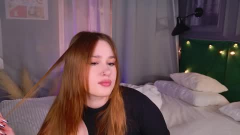 Lori online show from 10/03/25, 07:11