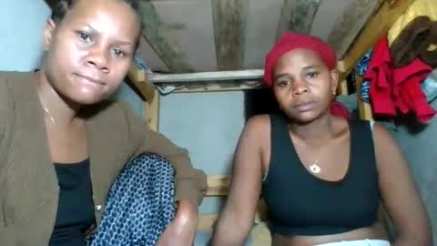 Snapshot of lorienne98 chatting on 05/24/26, 11:32 lorienne98 online show from 05/24/26, 11:32