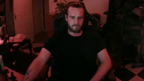 Snapshot of lorigon06 chatting on 10/26/25, 02:06 Lorigon online show from 10/26/25, 02:06