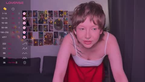 lorilorilorilori online show from 11/26/25, 07:53