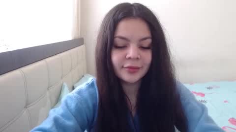 Snapshot of lorna_backer chatting on 02/19/25, 06:11 Lorna online show from 02/19/25, 06:11