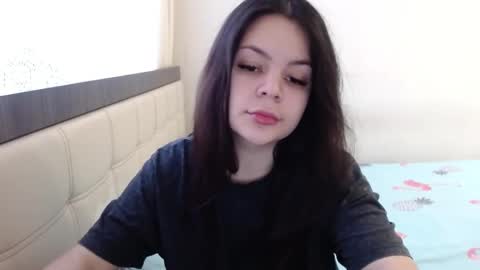 Snapshot of lorna_backer chatting on 02/27/25, 01:17 Lorna online show from 02/27/25, 01:17