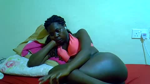 Snapshot of lorr982567 chatting on 10/06/25, 11:57 lorr982567 online show from 10/06/25, 11:57