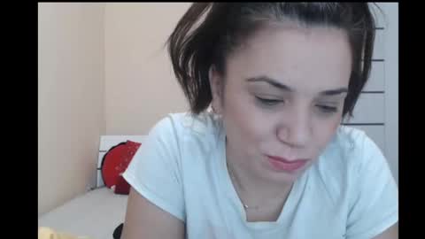 LorraGrey online show from 12/04/24, 06:55