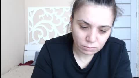LorraGrey online show from 02/25/25, 12:03