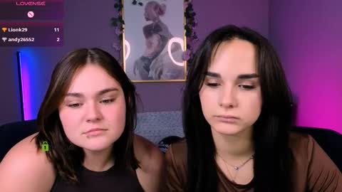 Lora for u online show from 10/20/25, 09:26