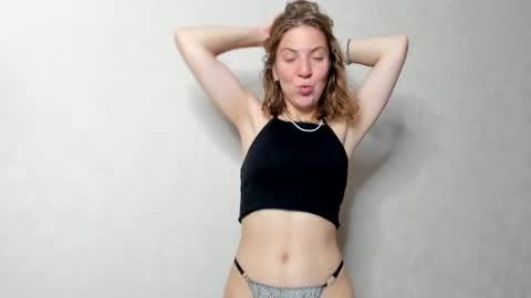 lost_moon online show from 07/27/26, 01:12