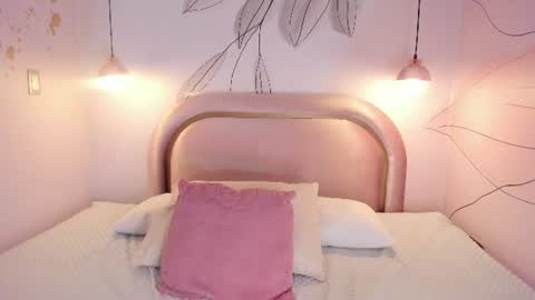 Lotti online show from 08/04/26, 08:44