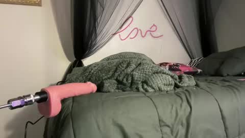 Lottiepoppie online show from 02/20/25, 08:50