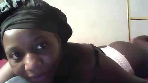 lotty_lavilla online show from 07/14/26, 12:02