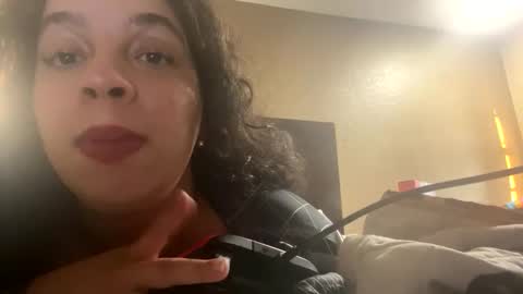 Snapshot of lotuzpetals chatting on 10/31/25, 10:22 Jasmine online show from 10/31/25, 10:22