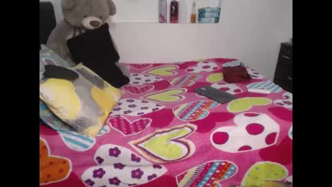 Snapshot of lou_anna02 chatting on 09/24/25, 10:24 lou_anna02 online show from 09/24/25, 10:24