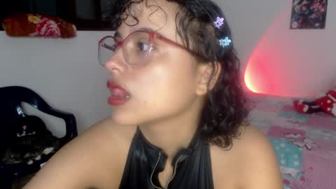 lou_cuteee online show from 01/26/25, 10:24