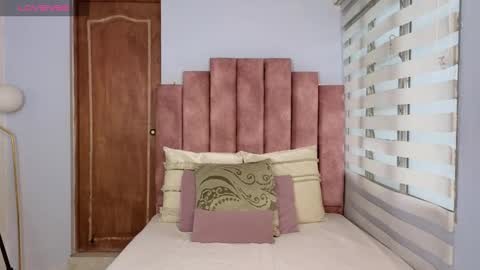  Lou Rosse  online show from 12/23/24, 08:57
