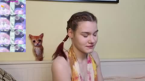 Snapshot of louannbisignano chatting on 10/03/25, 06:49 Riley online show from 10/03/25, 06:49