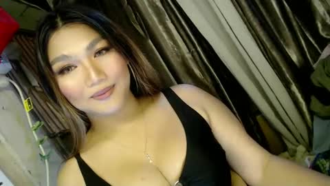 Sweet   online show from 02/12/25, 11:07