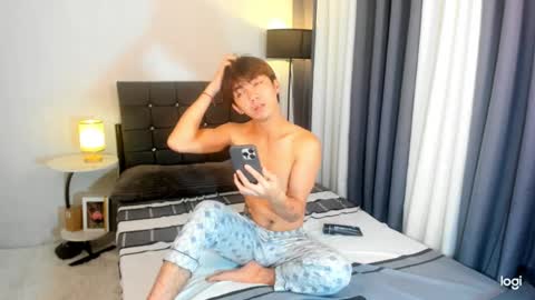 Snapshot of louieismy_name chatting on 01/14/25, 01:58 ignot ursh online show from 01/14/25, 01:58