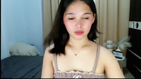 louilalicious online show from 06/04/26, 11:44