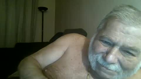louis_chokdee online show from 12/05/24, 04:23