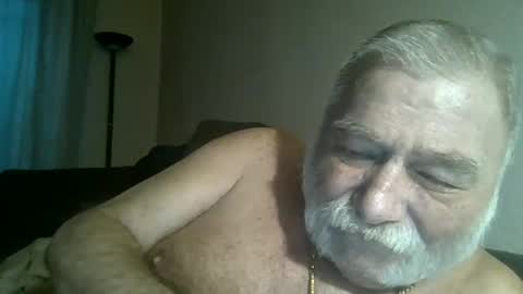 louis_chokdee online show from 12/11/24, 03:37