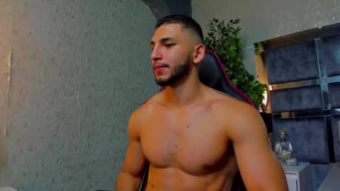 Louis online show from 09/22/25, 02:41