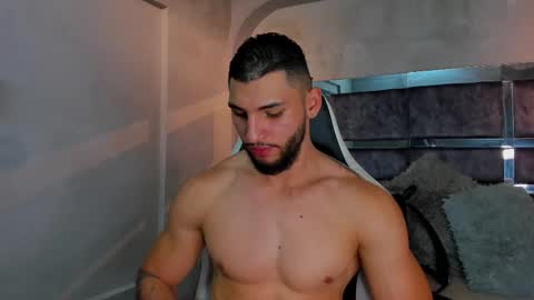 Snapshot of louis_connor chatting on 01/17/26, 02:38 Louis online show from 01/17/26, 02:38