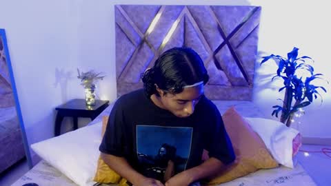 Louis Valdz online show from 01/25/25, 06:02