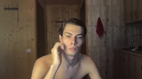 Mark online show from 10/28/25, 04:27