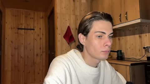 Snapshot of louis_preston chatting on 04/14/26, 05:52 Mark online show from 04/14/26, 05:52