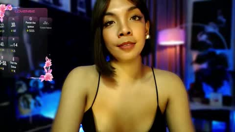 Louisa online show from 11/15/25, 02:31