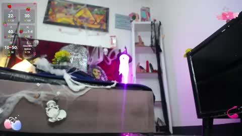  LouIse  online show from 10/23/25, 12:26