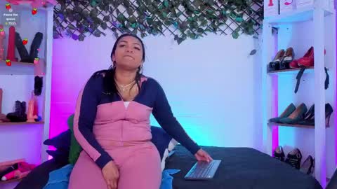  LouIse  online show from 06/03/26, 04:23