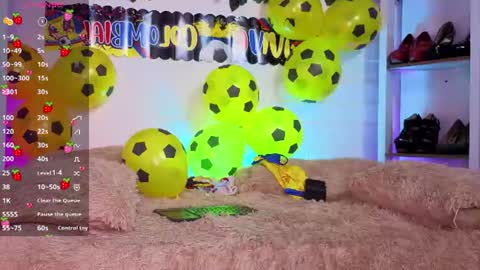  LouIse  online show from 07/04/26, 01:56