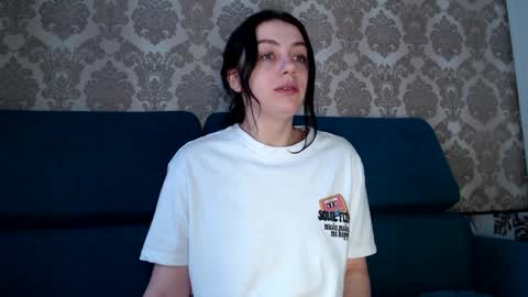 Louise online show from 02/26/25, 04:14