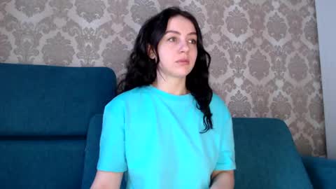 Louise online show from 03/01/25, 05:31